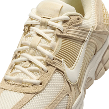 Load image into Gallery viewer, NIKE - W Zoom Vomero 5 - Beach/Light Khaki - Women&#39;s [HQ0458 200]