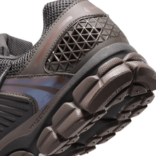 Load image into Gallery viewer, NIKE - Zoom Vomero 5 - Cave Stone - Men&#39;s [HF5493 201]
