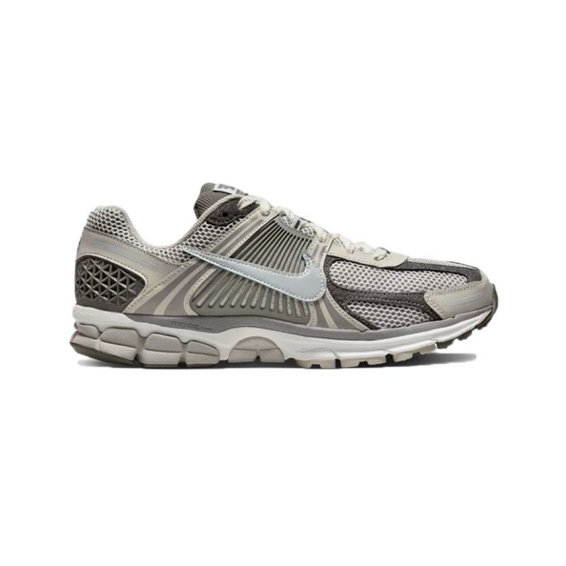 Leftfoot - NIKE - Zoom Vomero 5 - Iron Ore/Flat Pewter - Unisex