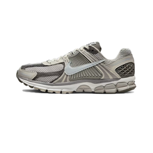 Load image into Gallery viewer, NIKE - Zoom Vomero 5 - Iron Ore/Flat Pewter - Unisex [FD0791 012]