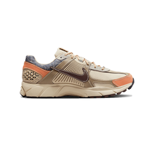 Load image into Gallery viewer, NIKE - Zoom Vomero 5 - Sashiko Sanddrift - Men&#39;s [FZ5051 121]