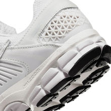 Load image into Gallery viewer, NIKE - W Zoom Vomero 5 - Vast Grey - Women&#39;s [FQ7079 100]
