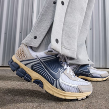 Load image into Gallery viewer, NIKE - Zoom Vomero 5 - White/Cream/Thunder Blue - Unisex [HF4259 100]