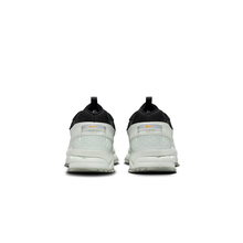 Load image into Gallery viewer, NIKE - Zoom Vomero Roam - Black/Light Silver - Unisex [FV2295 001]