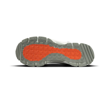 Load image into Gallery viewer, NIKE - Zoom Vomero Roam - Black/Light Silver - Unisex [FV2295 001]