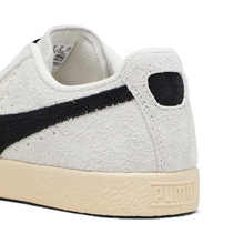 Load image into Gallery viewer, PUMA - Clyde Hairy Suede - Sedate Gray/Cashew - Unisex [393115 01]