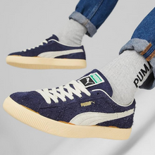Load image into Gallery viewer, PUMA - Suede VTG The Neverworn II - Navy Light Straw - Unisex [394832 01]
