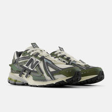 Load image into Gallery viewer, NEW BALANCE 1906A U1906ANC Olive Juice Sea Salt Woodland Unisex (LF)