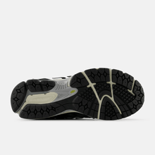 Load image into Gallery viewer, NEW BALANCE 1906A U1906ANC Olive Juice Sea Salt Woodland Unisex (LF)