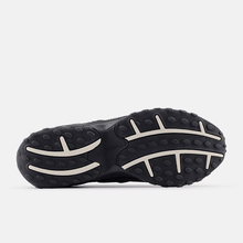 Load image into Gallery viewer, NEW BALANCE - 204L - Black/Timberwolf - Unisex [U204LMRA]