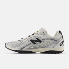 Load image into Gallery viewer, NEW BALANCE - 204 - Silver Metallic/Black - Unisex [U204LSWD]
