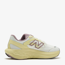 Load image into Gallery viewer, NEW BALANCE UTRN UTRNQB Fresh Foam Unisex (LF)