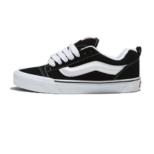 Load image into Gallery viewer, VANS - Knu Skool - Black/True White - Unisex