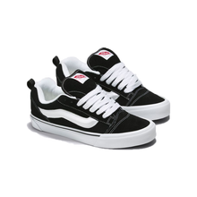 Load image into Gallery viewer, VANS - Knu Skool - Black/True White - Unisex