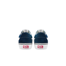 Load image into Gallery viewer, VANS - SK8 Low - Dress Blue/True White - Unisex