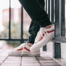Load image into Gallery viewer, VANS - Style 36 - Marshmallow/Racing Red - Unisex