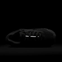 Load image into Gallery viewer, NIKE - W Zoom Vomero 5 - Vast Grey/Violet - Women&#39;s [HV6417 001]