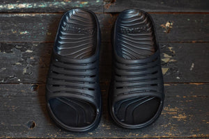 HOKA ONE ONE M ORA RECOVERY SLIDES BBLC 1099673