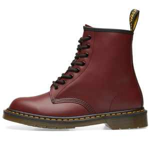 Cherry red dr 2025 martens with black polish