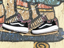 Load image into Gallery viewer, VANS Old Skool Overt Comfycush Black White Unisex (LF)