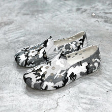 Load image into Gallery viewer, VANS Slip On Trk Arctic Camo Black Marshmallow Unisex (LF)