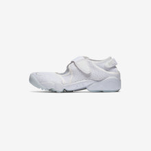Load image into Gallery viewer, NIKE Women Air Rift Br 848386 100 White Pure Platinum (LF)