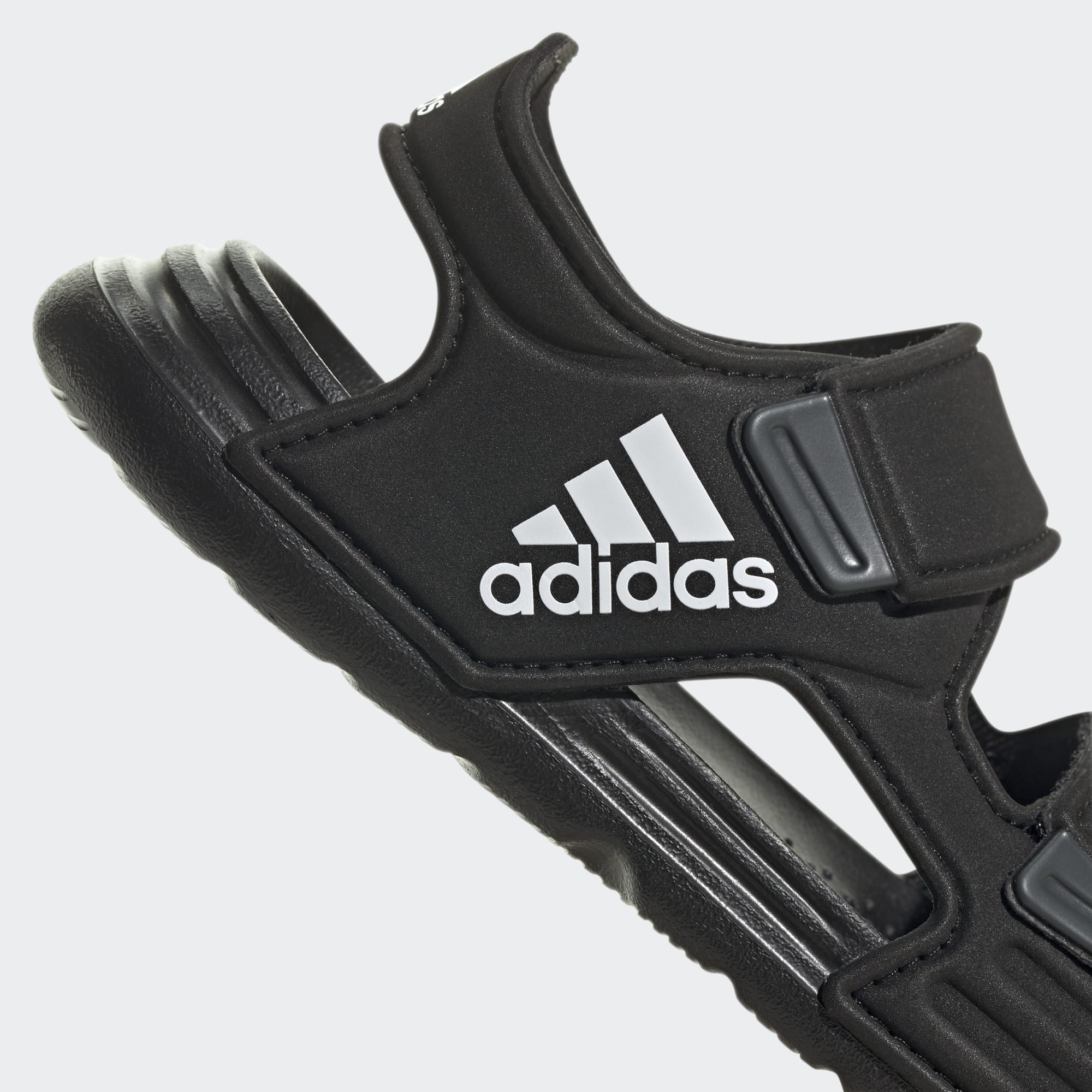 Adidas altaswim zwart deals