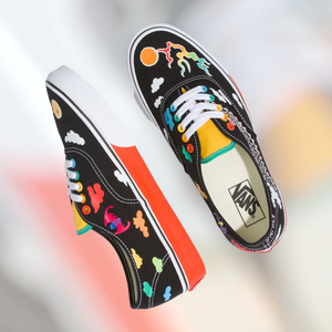 VANS Authentic Gallery Kaitlin Chan (LF)