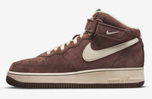 Load image into Gallery viewer, NIKE Air Force 1 Mid &#39;07 QS Chocolate DM0107 200 Unisex (LF)
