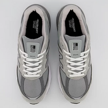 Load image into Gallery viewer, NEW BALANCE 990V5 M990GL5 - MADE IN THE USA