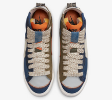 Load image into Gallery viewer, NIKE WOMENS BLAZER MID 77 JUMBO DR0978 001