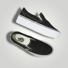Load image into Gallery viewer, VANS Classic Slip On Stackform Canvas Black / Classic White (LF)