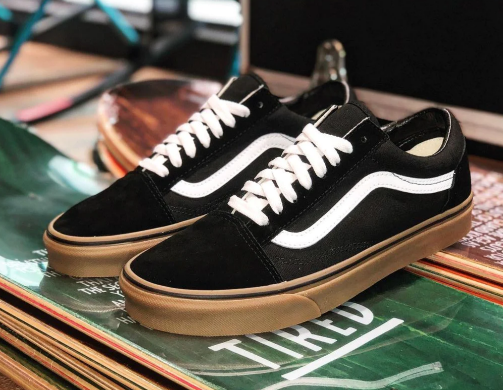 Black vans with brown sole hotsell