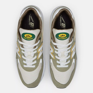 White and gold 2025 new balance shoes