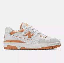 Load image into Gallery viewer, NEW BALANCE BB550LSC Unisex (LF)