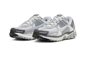 NIKE Womens Zoom Vomero 5 FD9919 001 (LF)