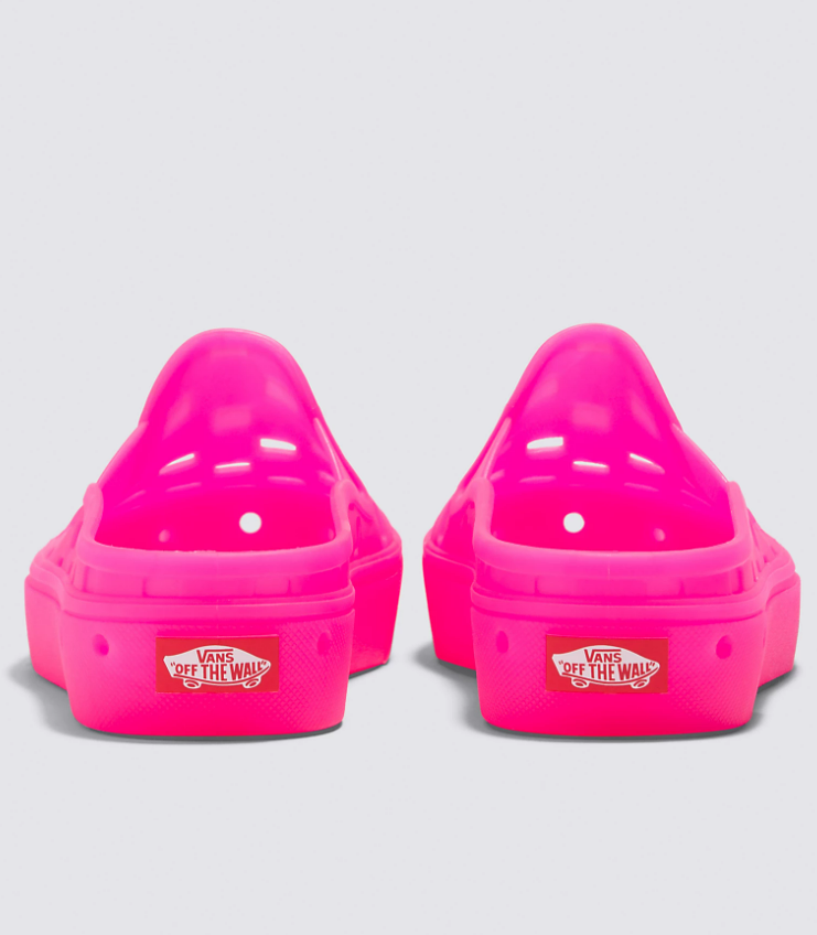 White vans 2025 with pink sole