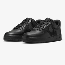 Load image into Gallery viewer, NIKE Slam Jam Air Force 1 Low SP DX5590 001 Black (LF)