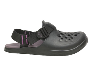 Closed toe 2025 chacos women's