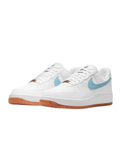 Load image into Gallery viewer, NIKE AIR FORCE 1 LV8 CZ0338 100