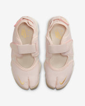Load image into Gallery viewer, NIKE Air Rift Breathe Womens DN1338 600 Light Soft Pink (LF)