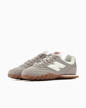 Load image into Gallery viewer, NEW BALANCE RC30 Marblehead/Team Away Grey URC30AD Unisex (LF)